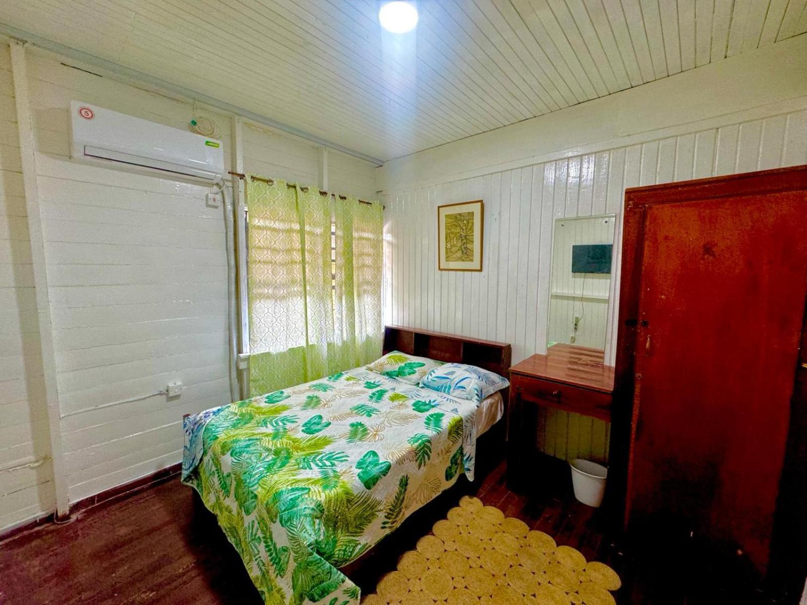 Smith'S Homestay Georgetown Zewnętrze zdjęcie